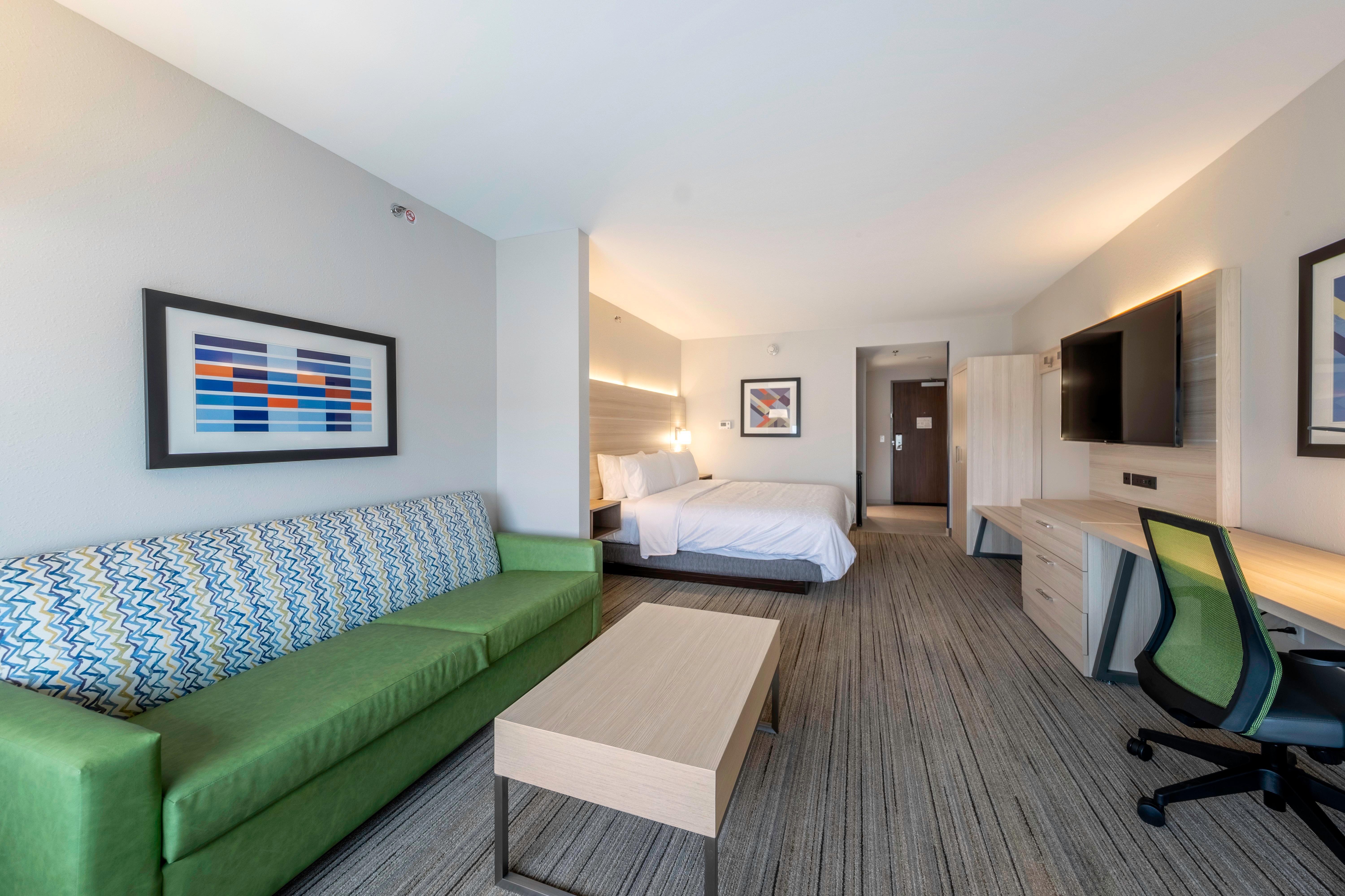 Holiday Inn Express & Suites - Staunton By Ihg Экстерьер фото
