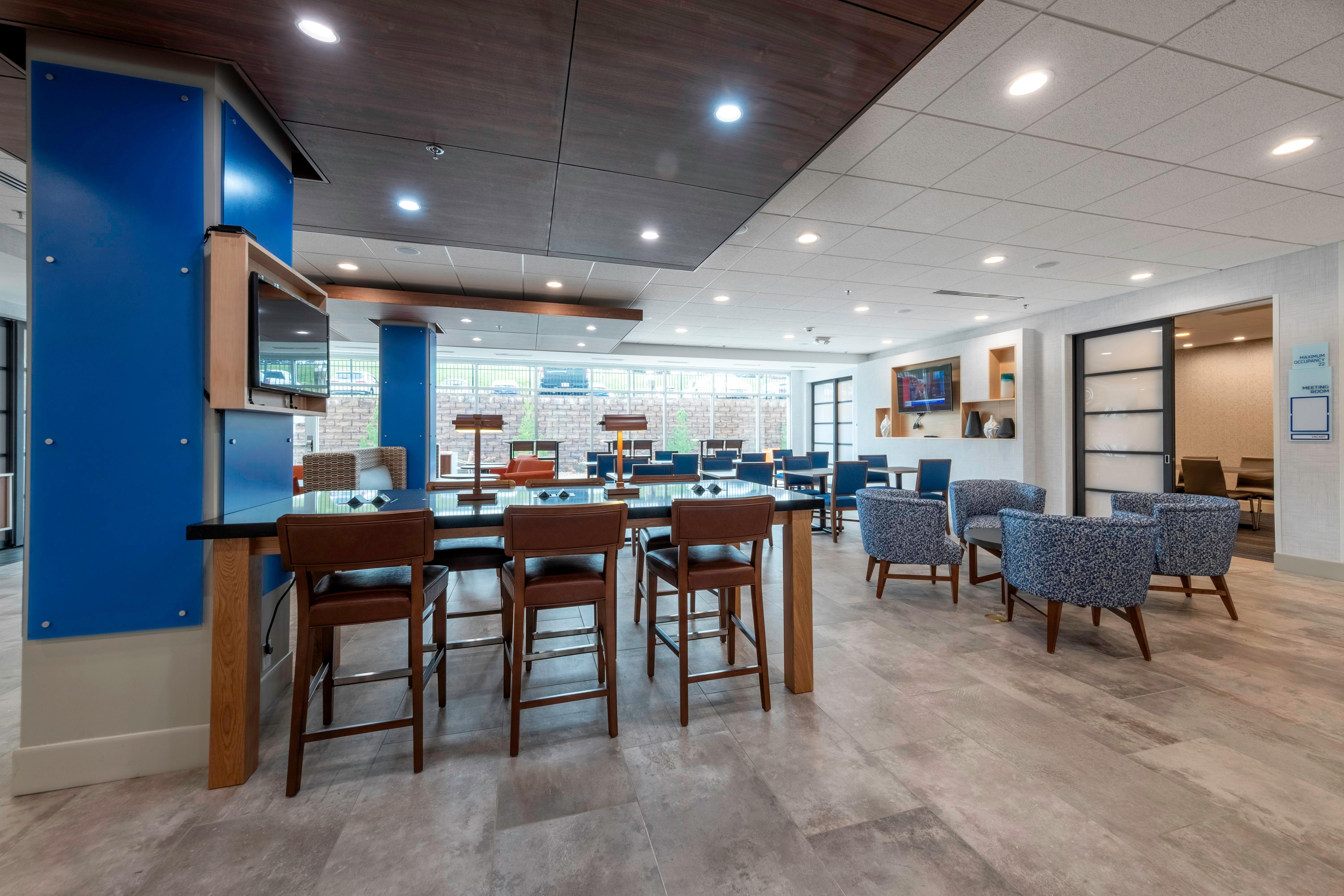 Holiday Inn Express & Suites - Staunton By Ihg Экстерьер фото